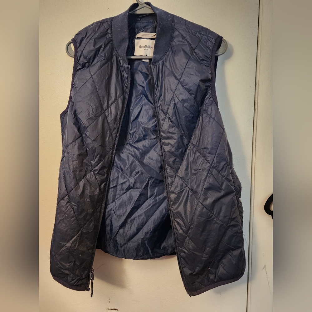 Mens puffer vest sz Small